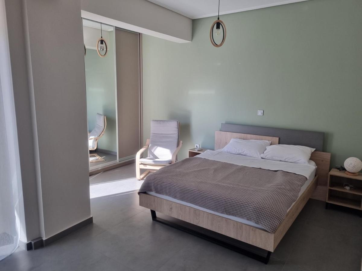New Minimal Apartment,10' From Athens Airport Спата Экстерьер фото