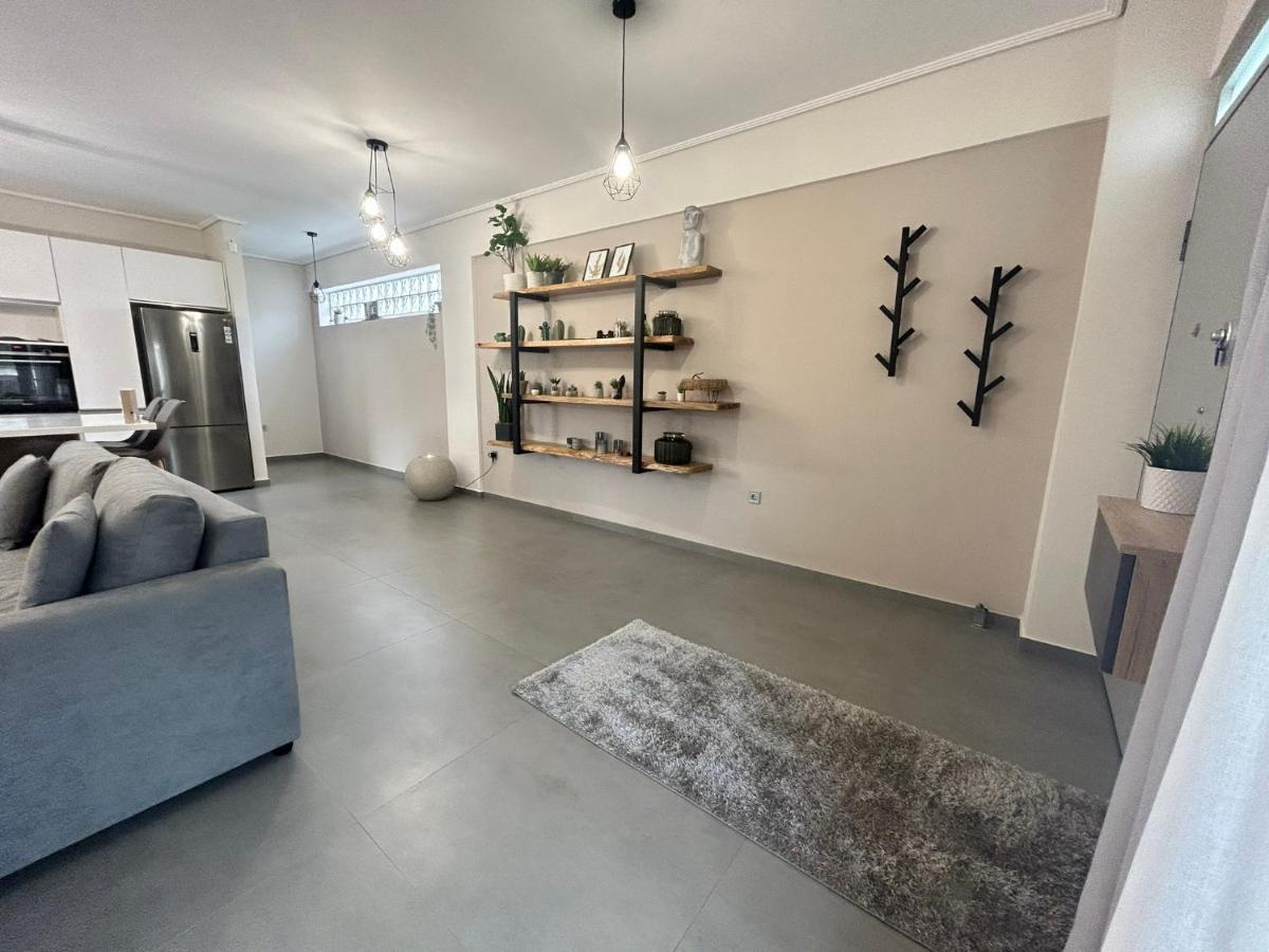 New Minimal Apartment,10' From Athens Airport Спата Экстерьер фото